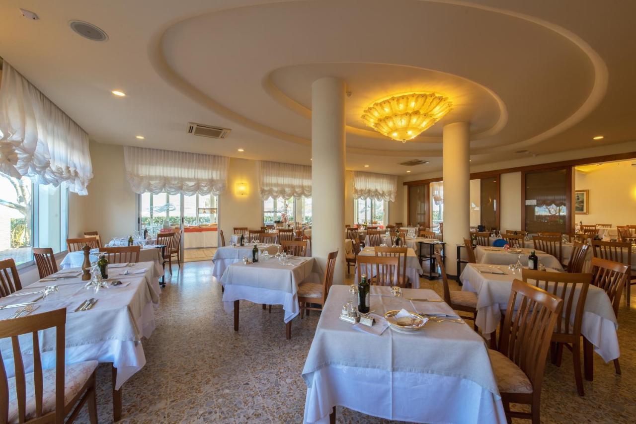 Hotel Gemma Riccione Exterior foto